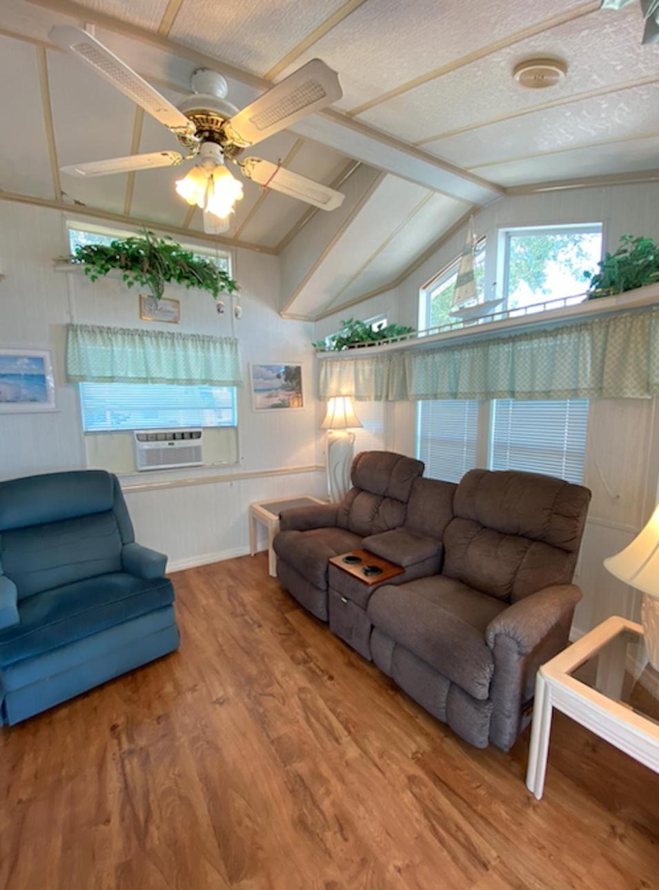 Woody'S Rv Resort Llc Sebring Rum bild